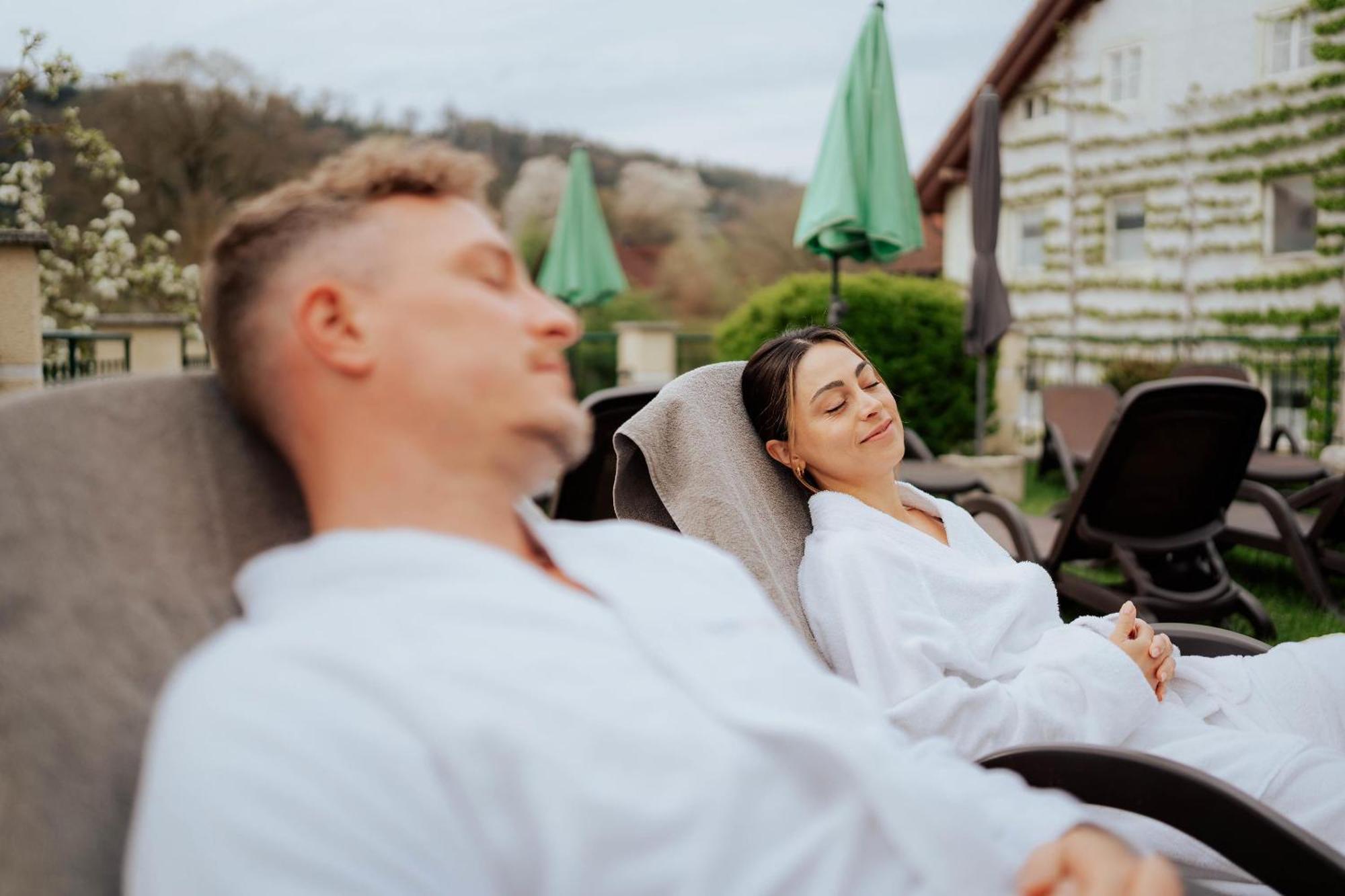 Hotel Dirsch Wellness & Spa Resort Emsing Eksteriør bilde