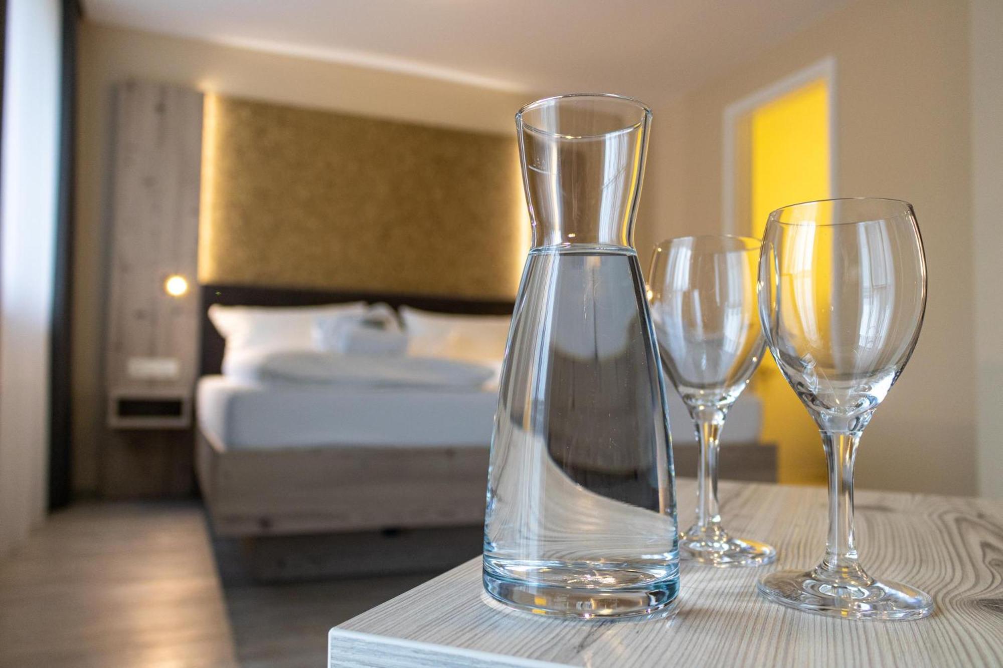 Hotel Dirsch Wellness & Spa Resort Emsing Eksteriør bilde